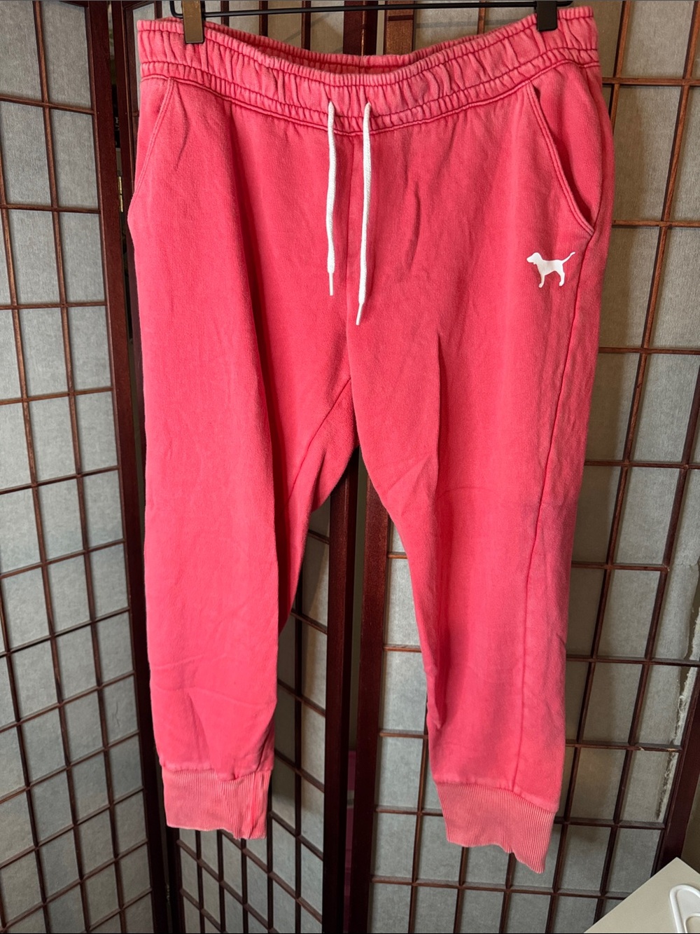 PINK Victoria's Secret Coral-Red Logo Jogger Sweatpants